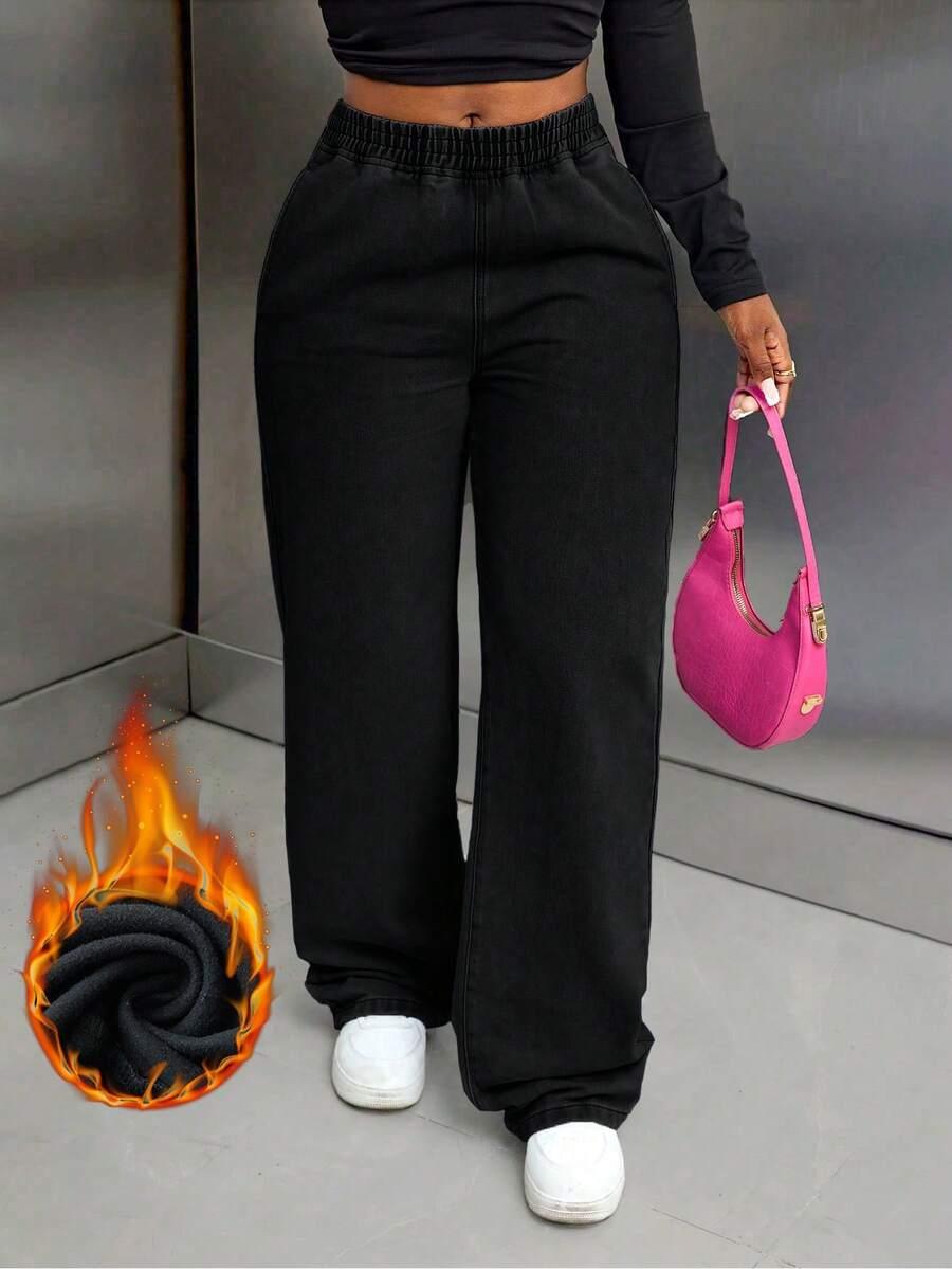 czarne spodnie jeans 