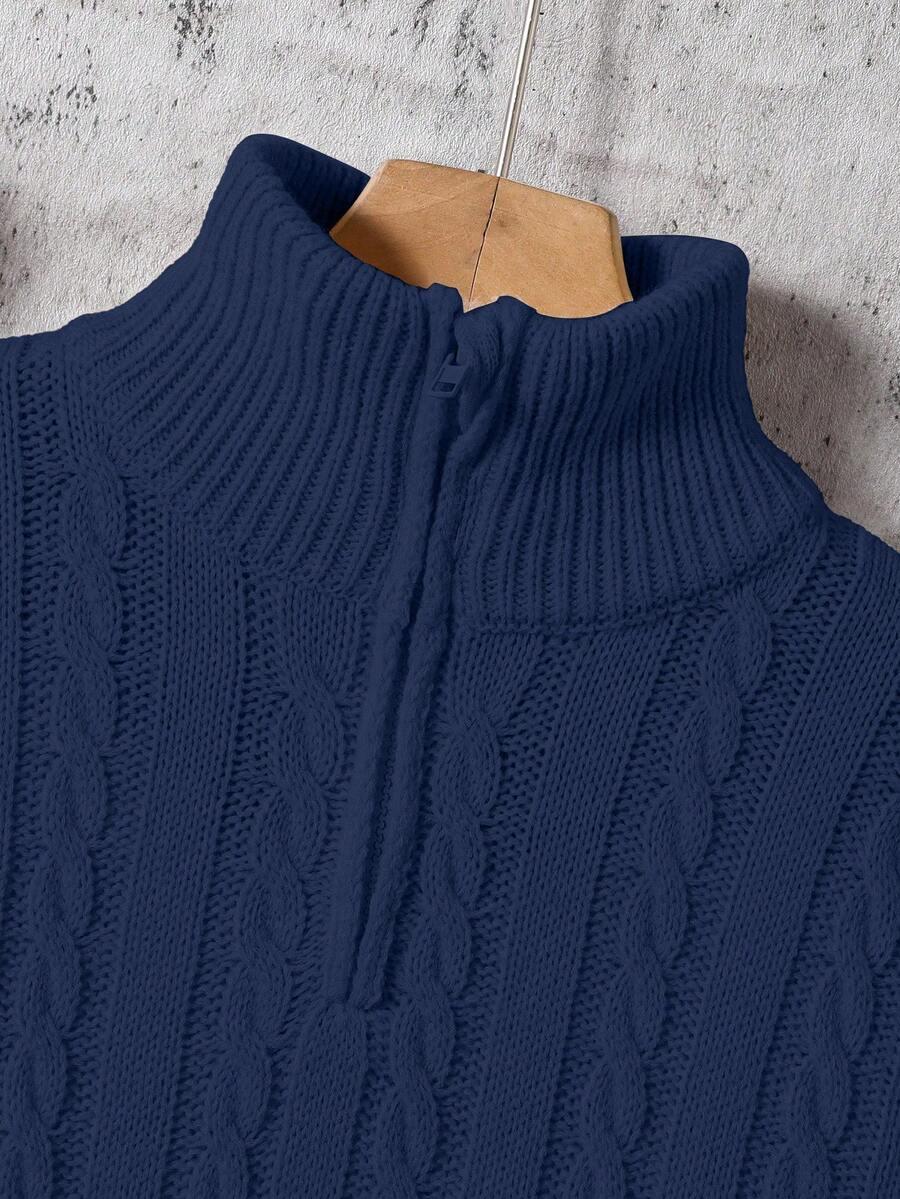 granatowy dzianinowy sweter 