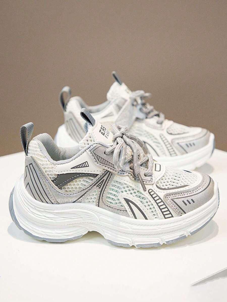 SZNUROWANE BUTY SPORTOWE