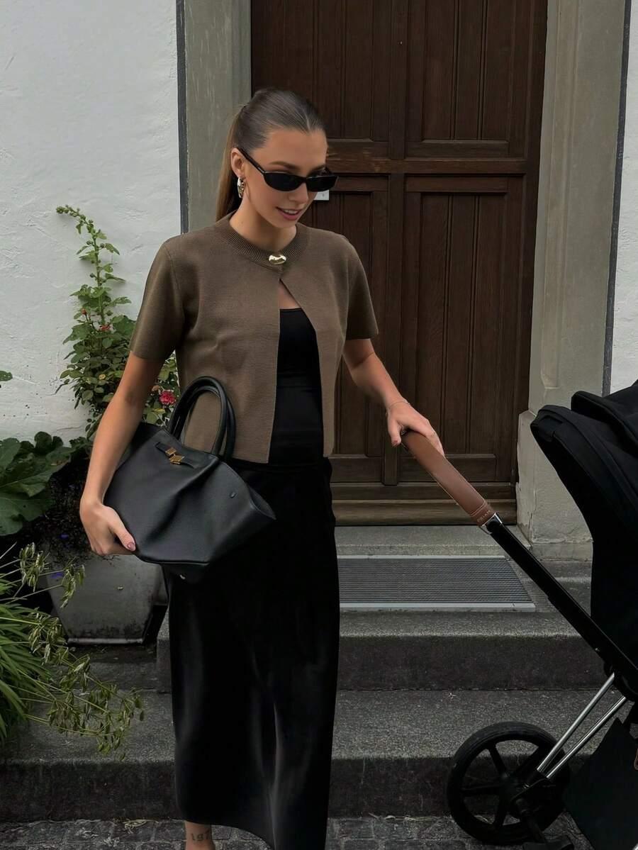 brązowy sweter krótki rękaw