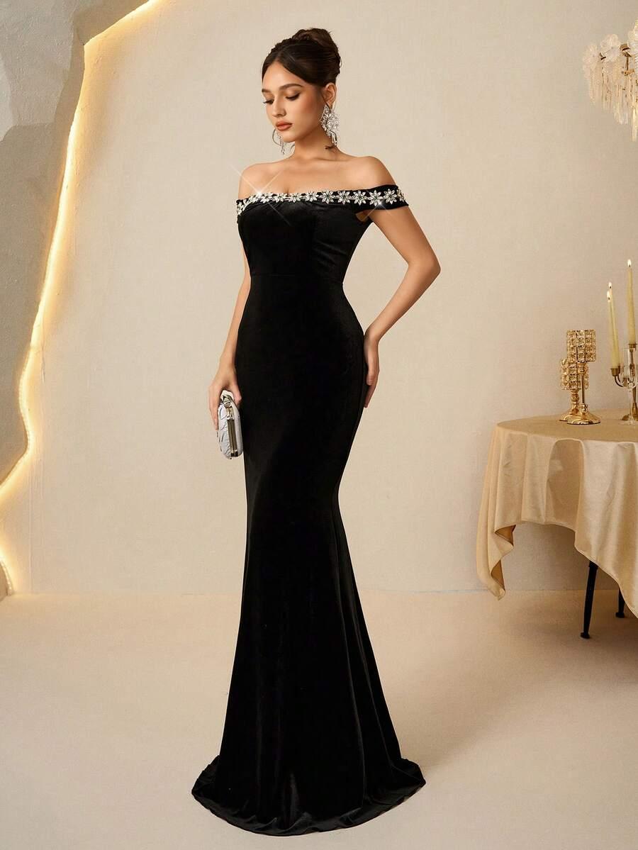 czarna maxi sukienka