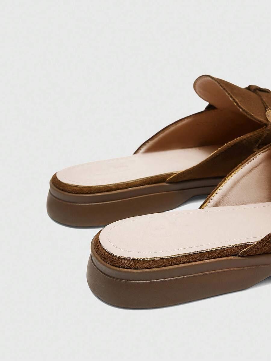 BRĄZOWE WSUWANE BUTY