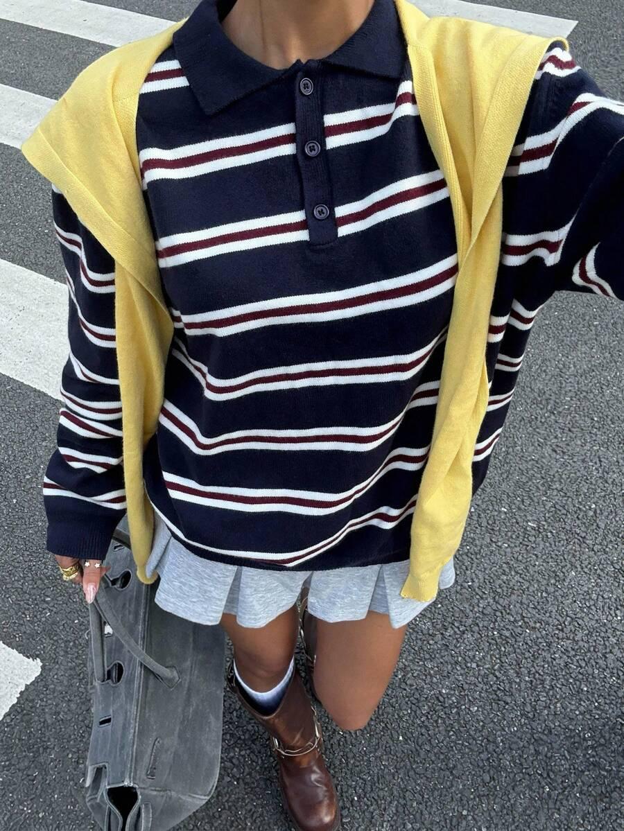 SWETER W PASKI