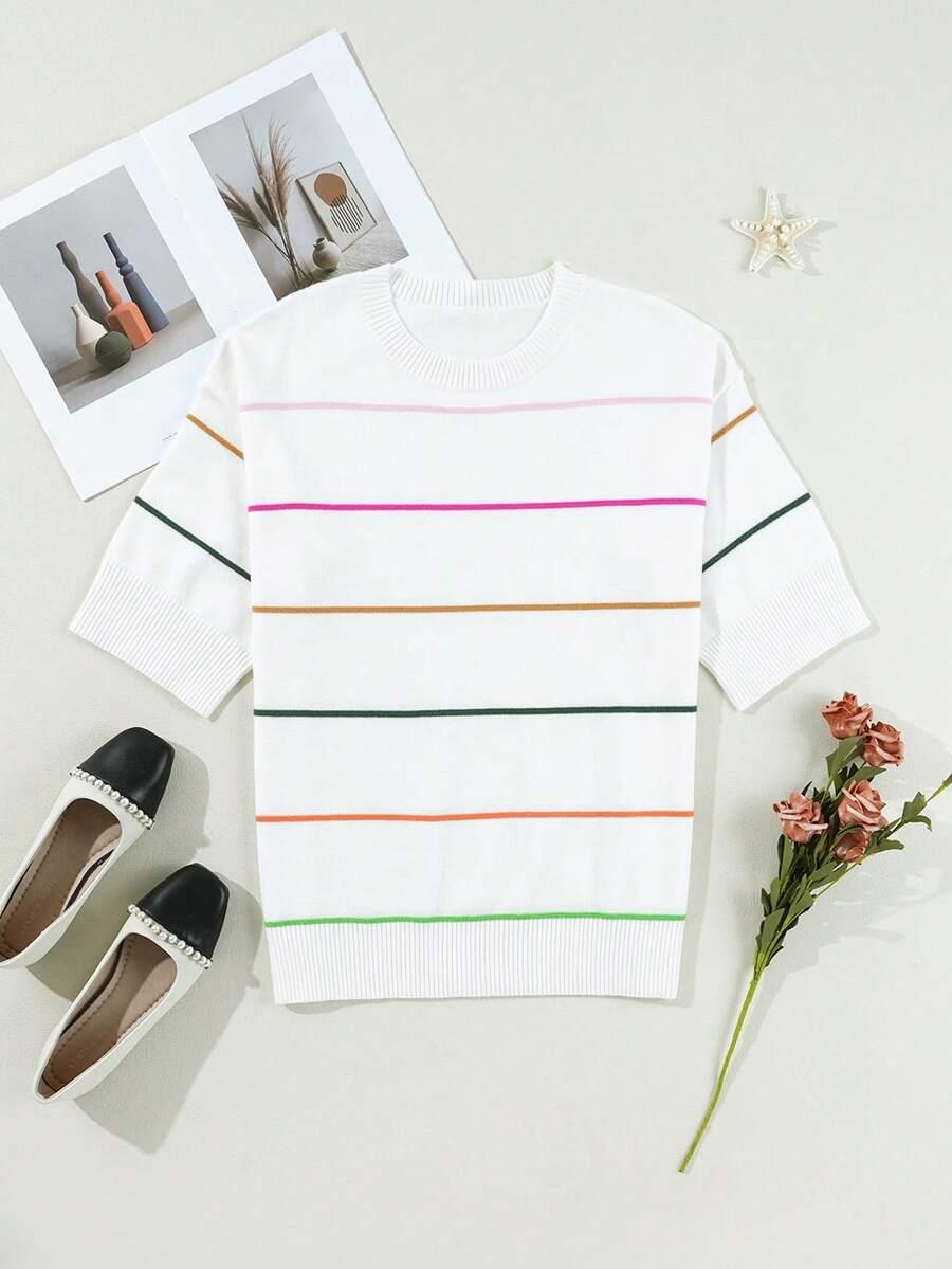 dzianinowy sweter wzór paski 