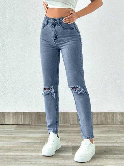 niebieskie jeansy rurki