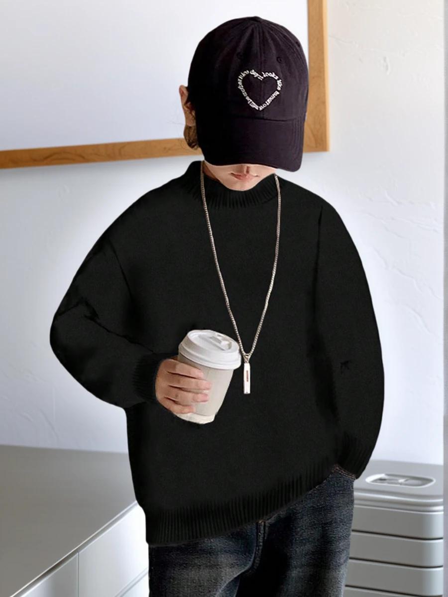 czarny sweter golf