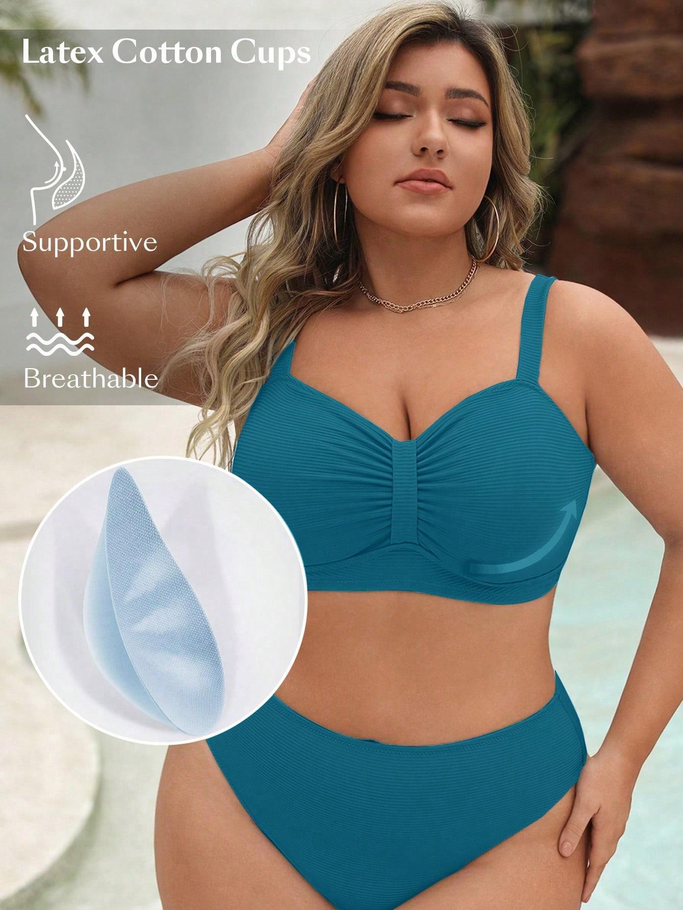 niebieska góra od bikini