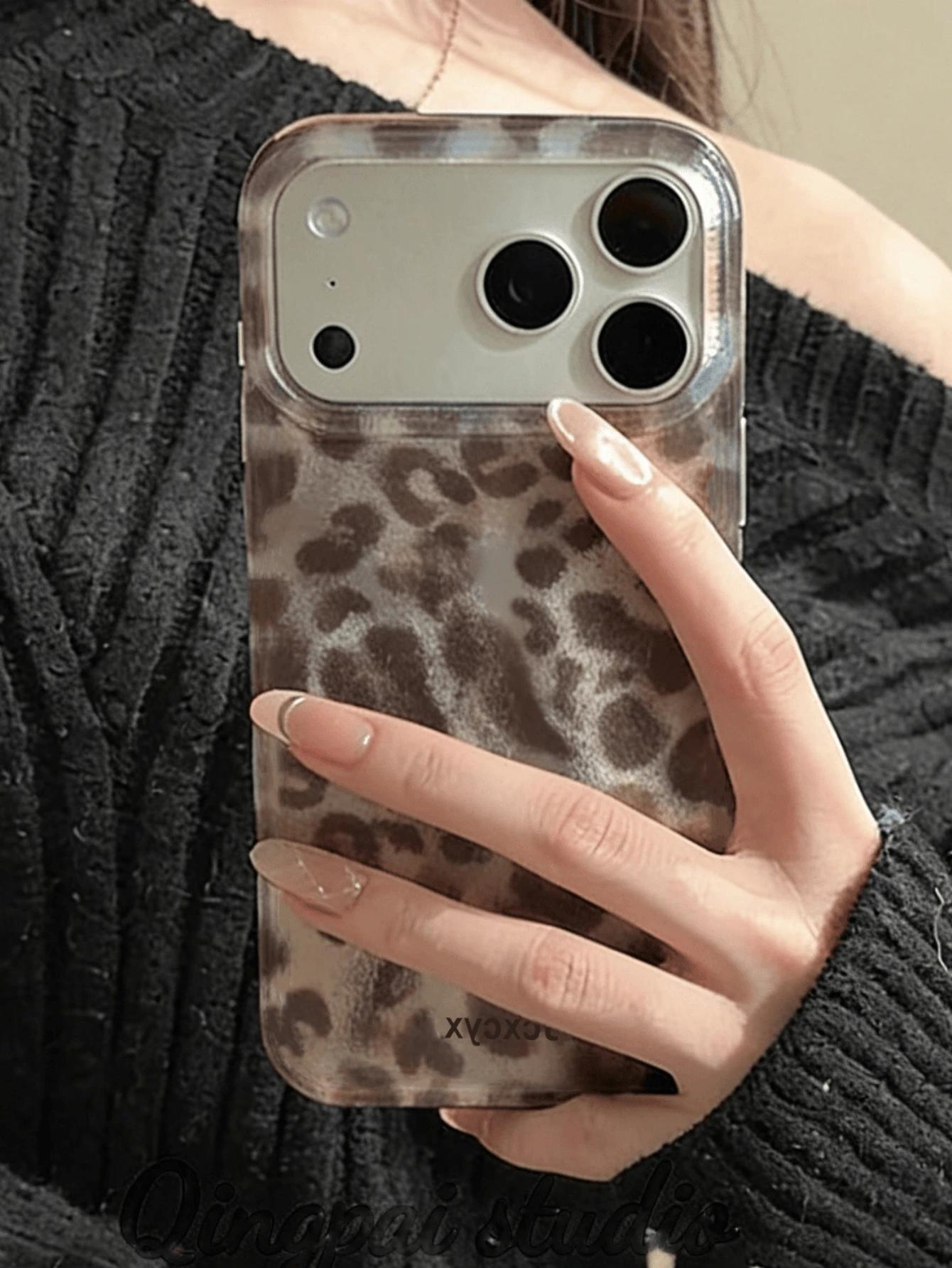 ETUI NA TELEFON IPHONE 15 PRO