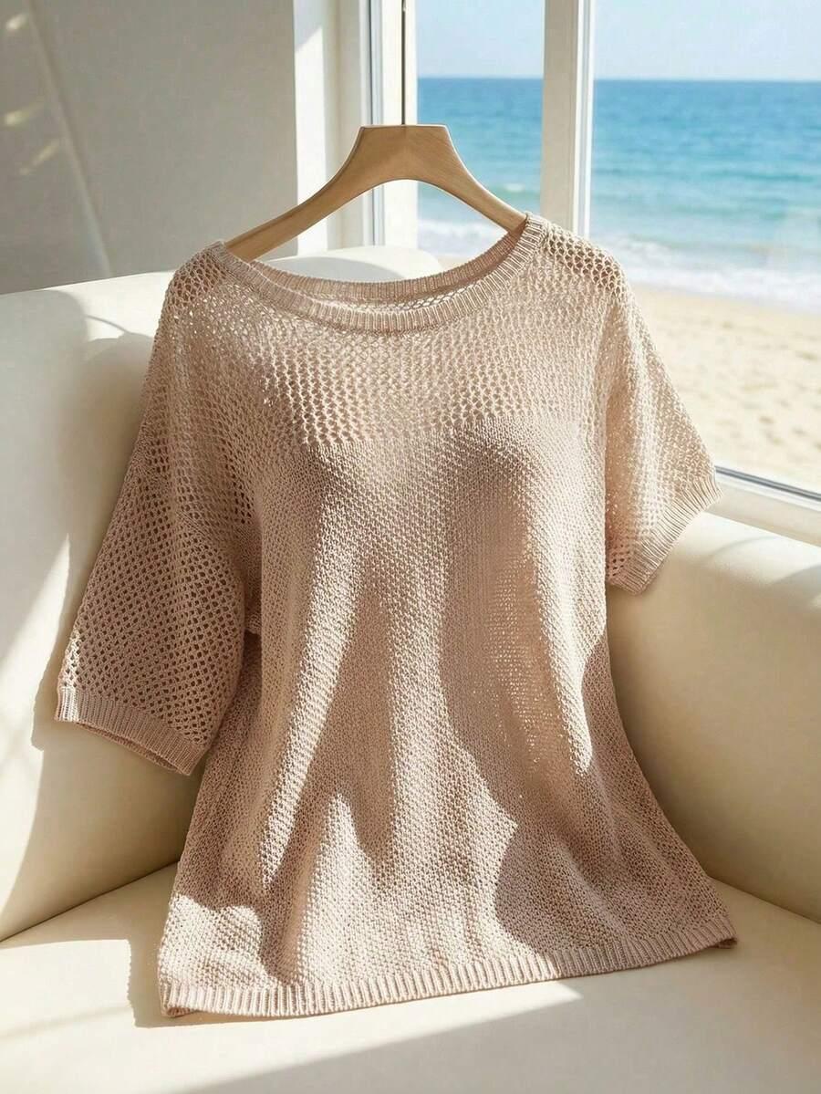 beżowy sweter krótki rękawem