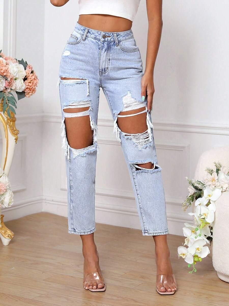 niebieskie spodnie jeans 