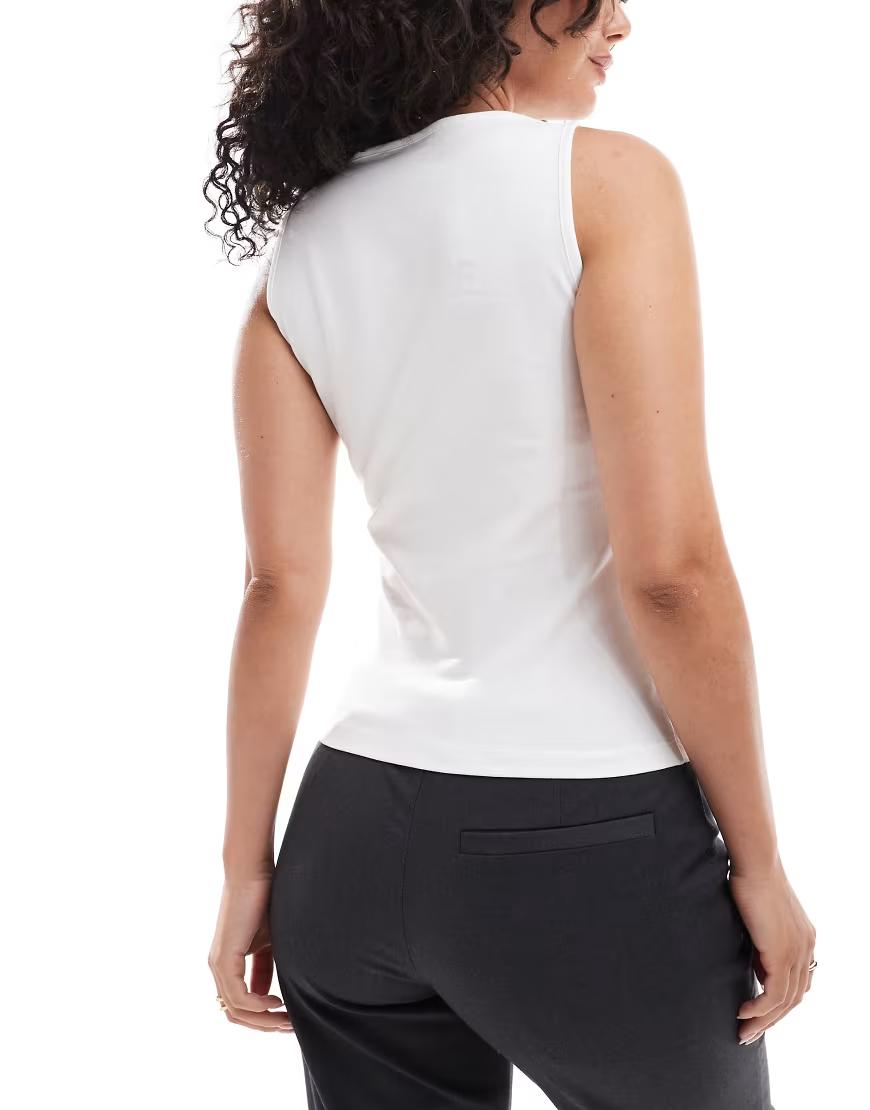 BIAŁY TOP BASIC