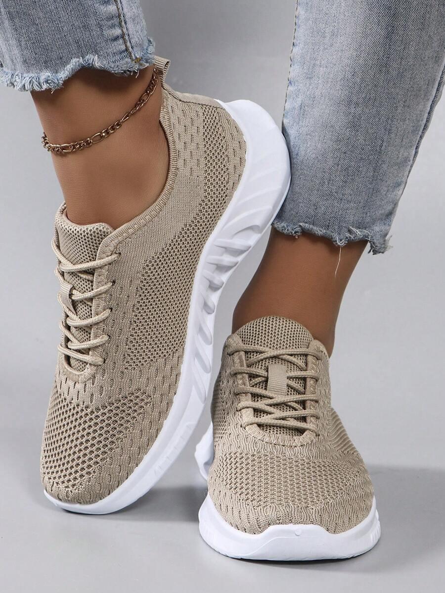 BEŻOWE BUTY SPORTOWE
