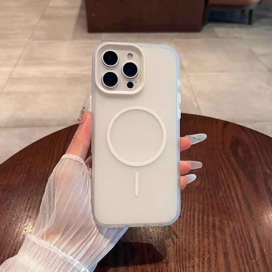 ETUI NA TELEFON IPHONE 16
