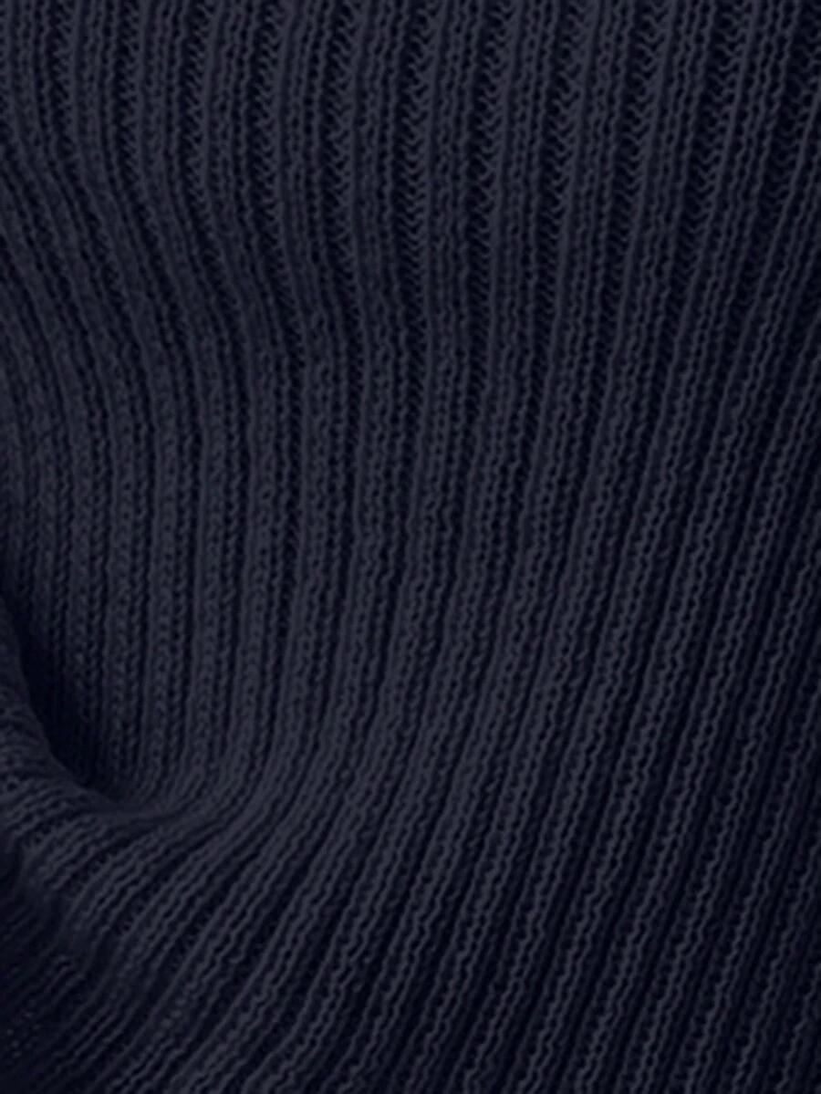 granatowy sweter dzianina