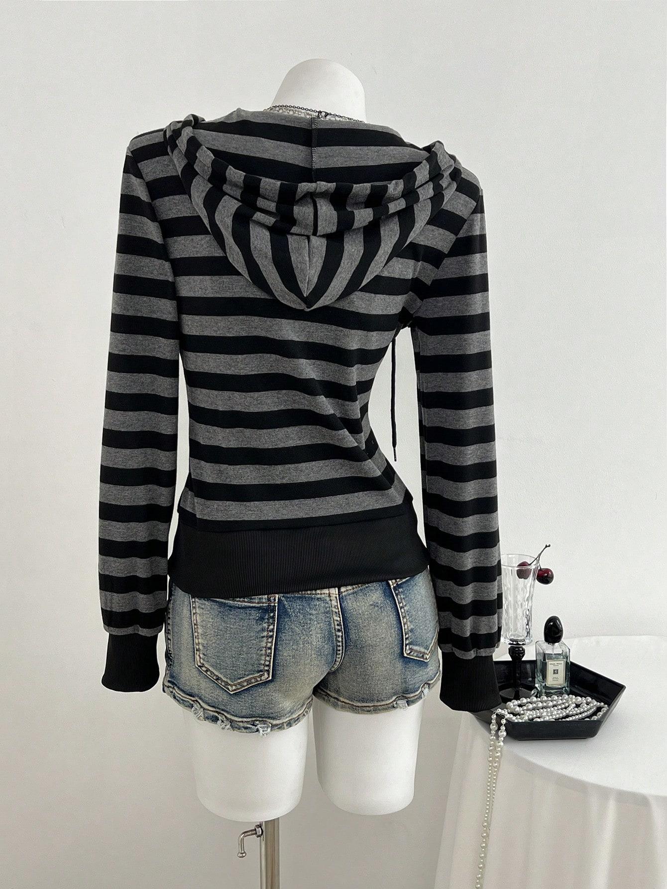bluza wzór paski