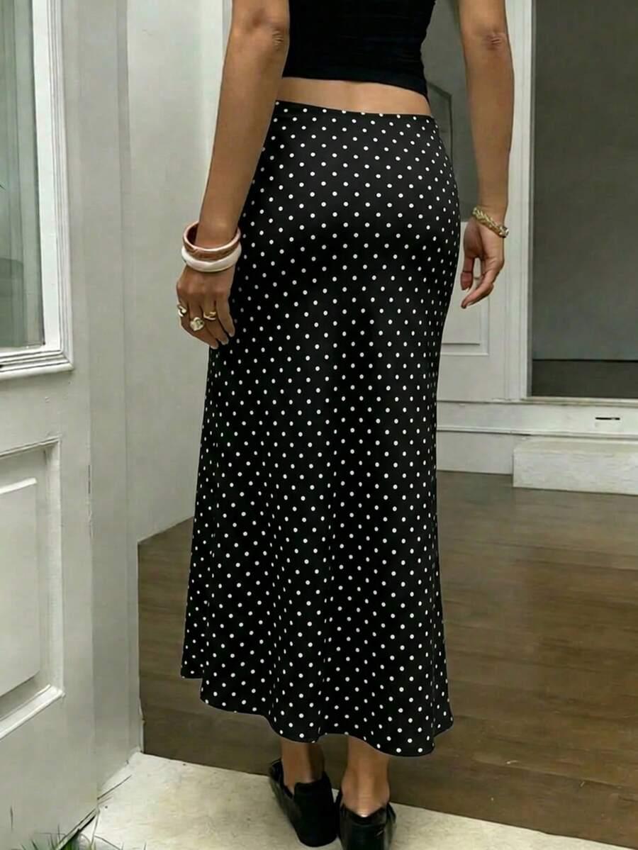 CZARNA MAXI SUKIENKA