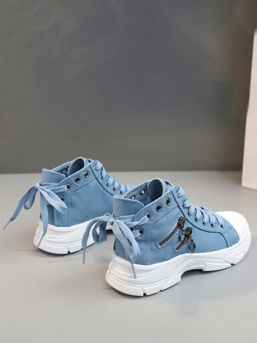 SZNUROWANE TRAMPKI JEANS