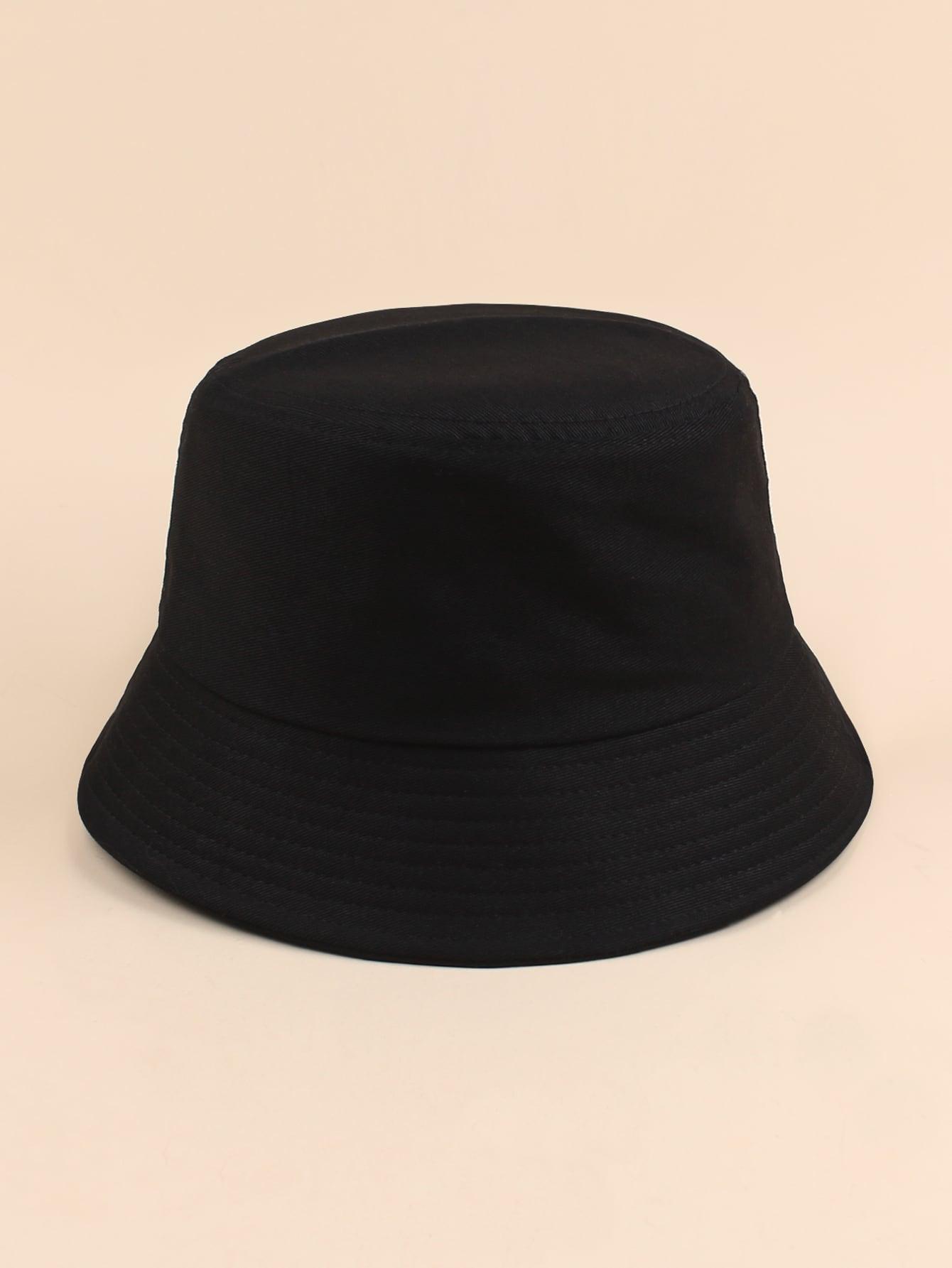 czarny bucket napis