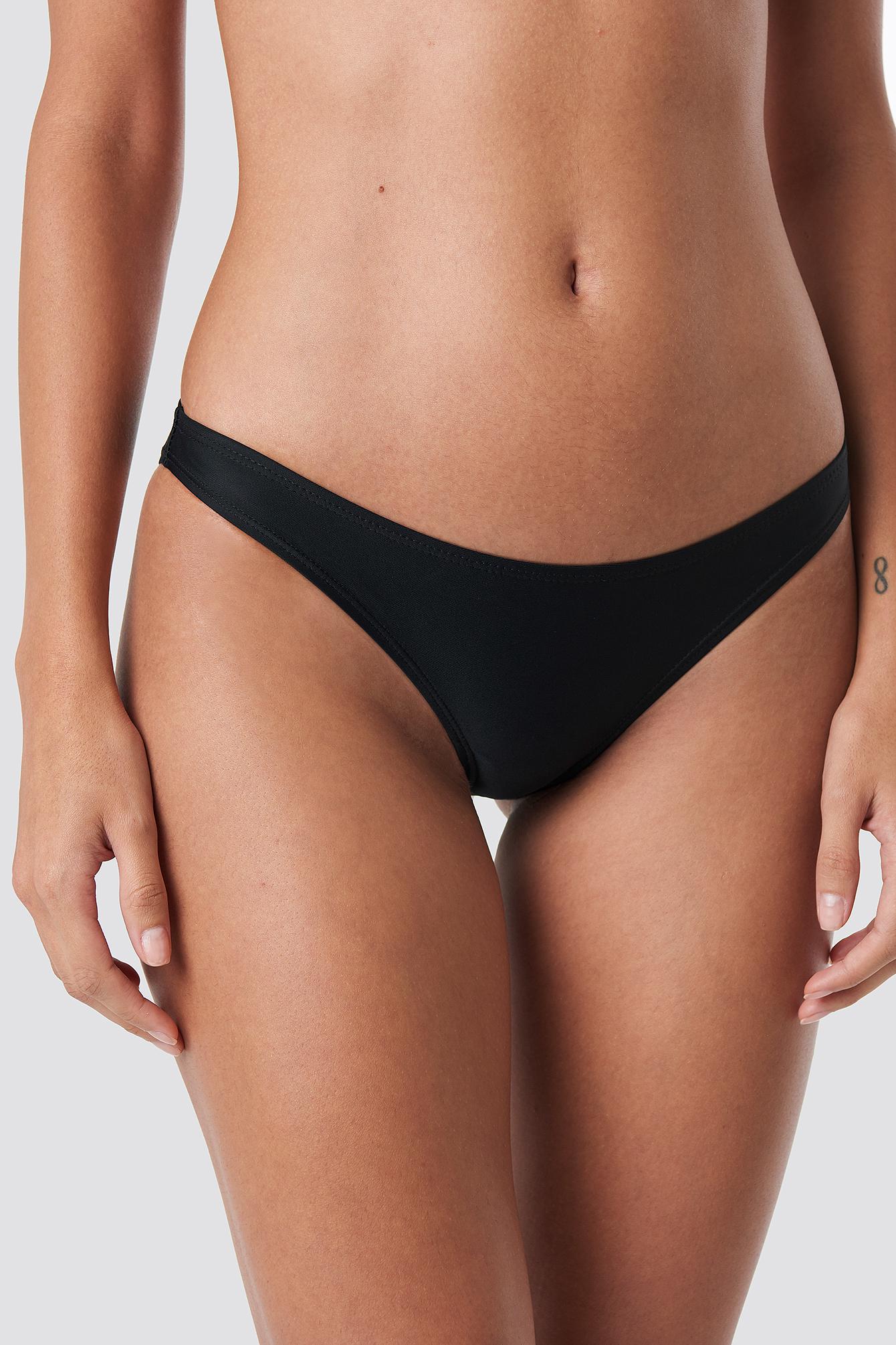 DÓŁ OD BIKINI