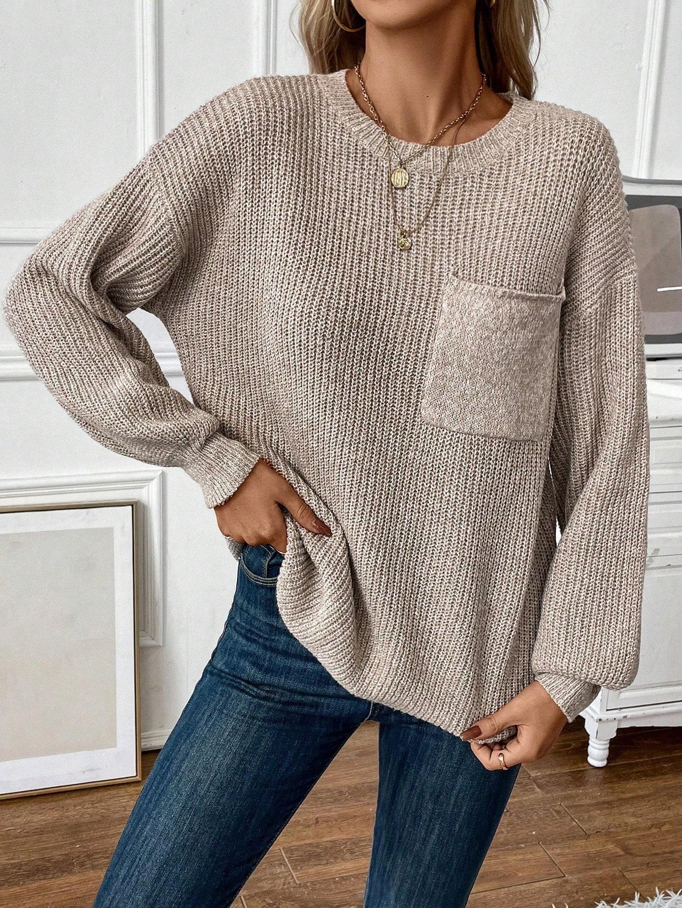 beżowy sweter oversize kieszeń