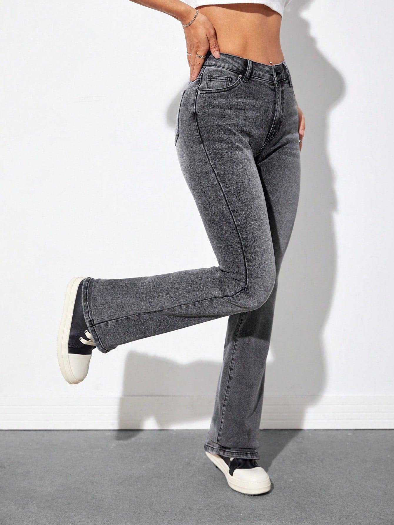 szare spodnie flare jeans kieszenie