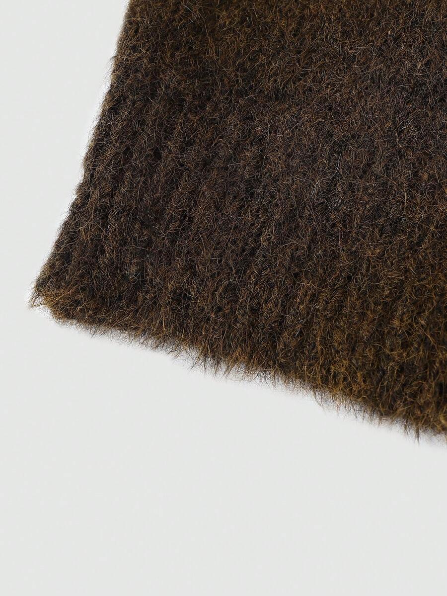 brązowy sweter bez rękawów