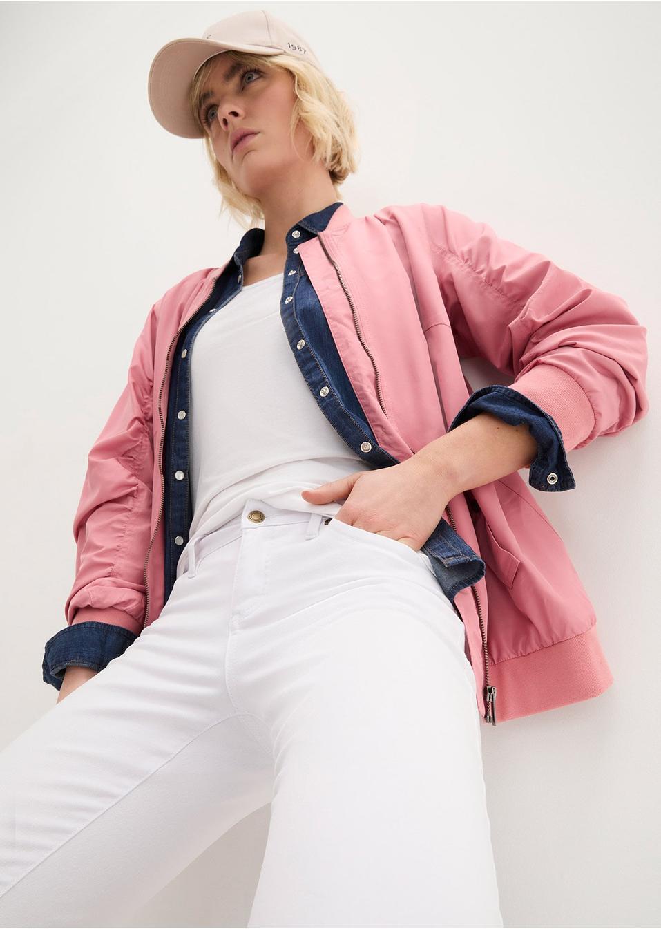 BIAŁE SPODNIE JEANS