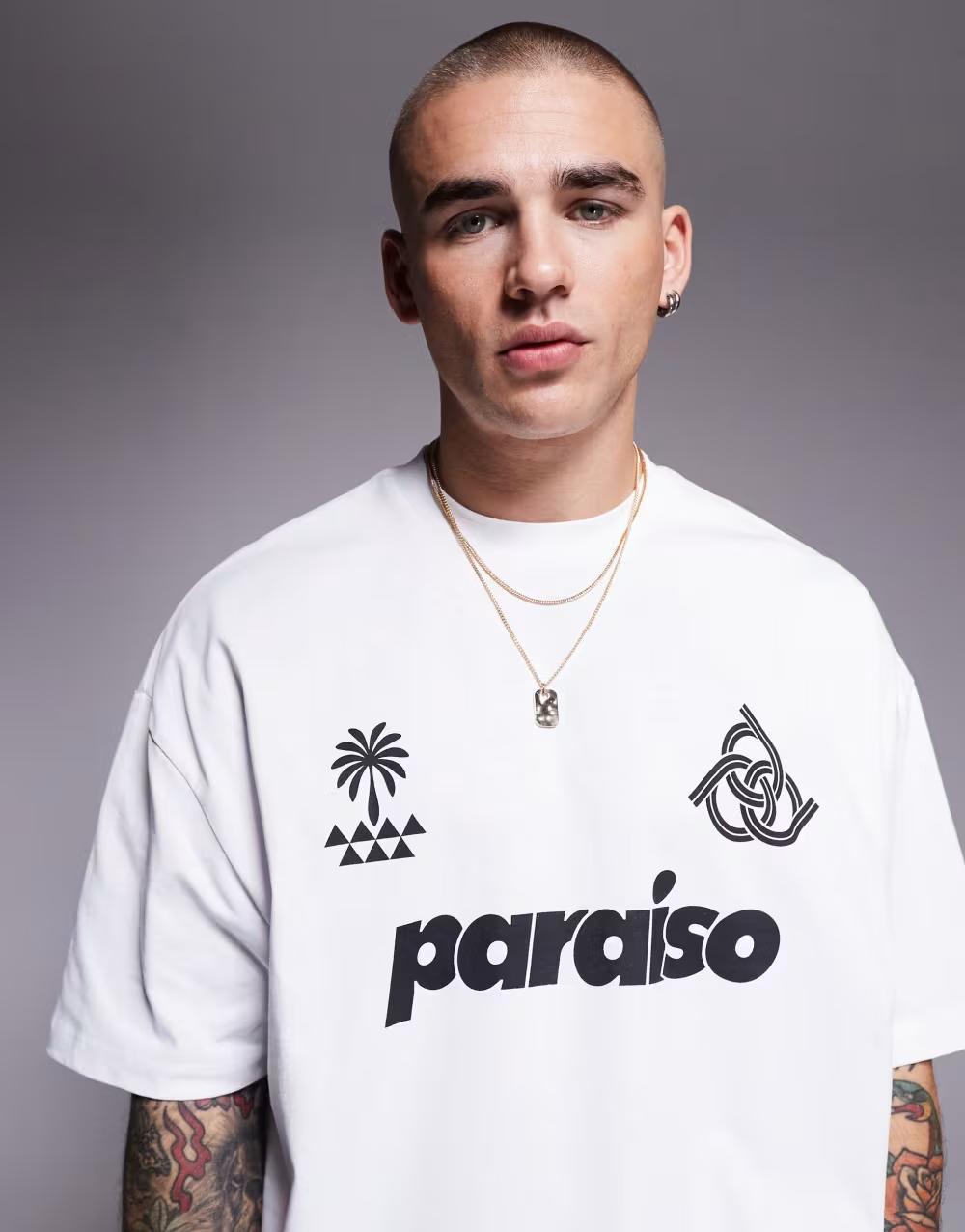 biały t-shirt oversize nadruk