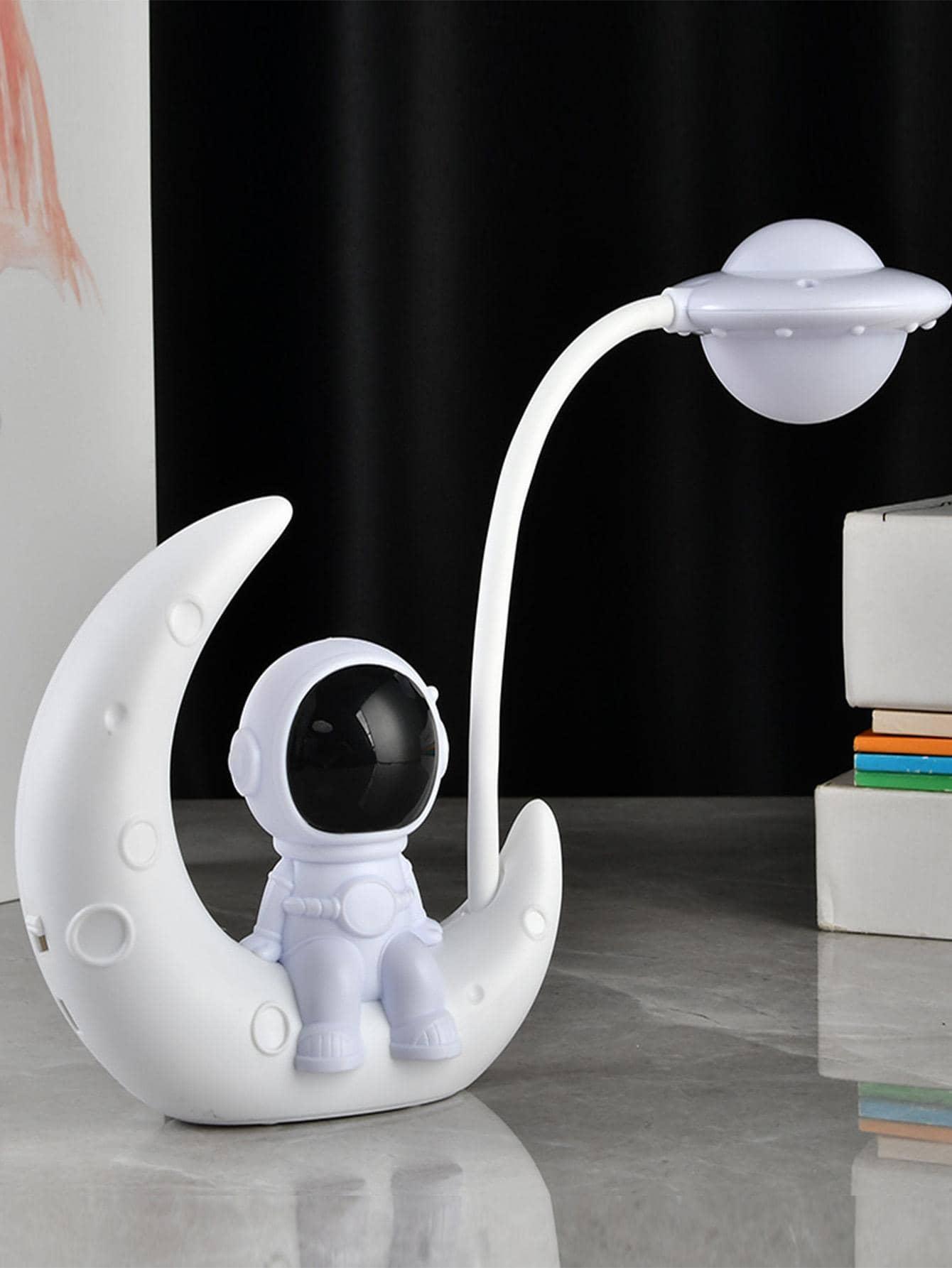 lampka nocna astronauta 
