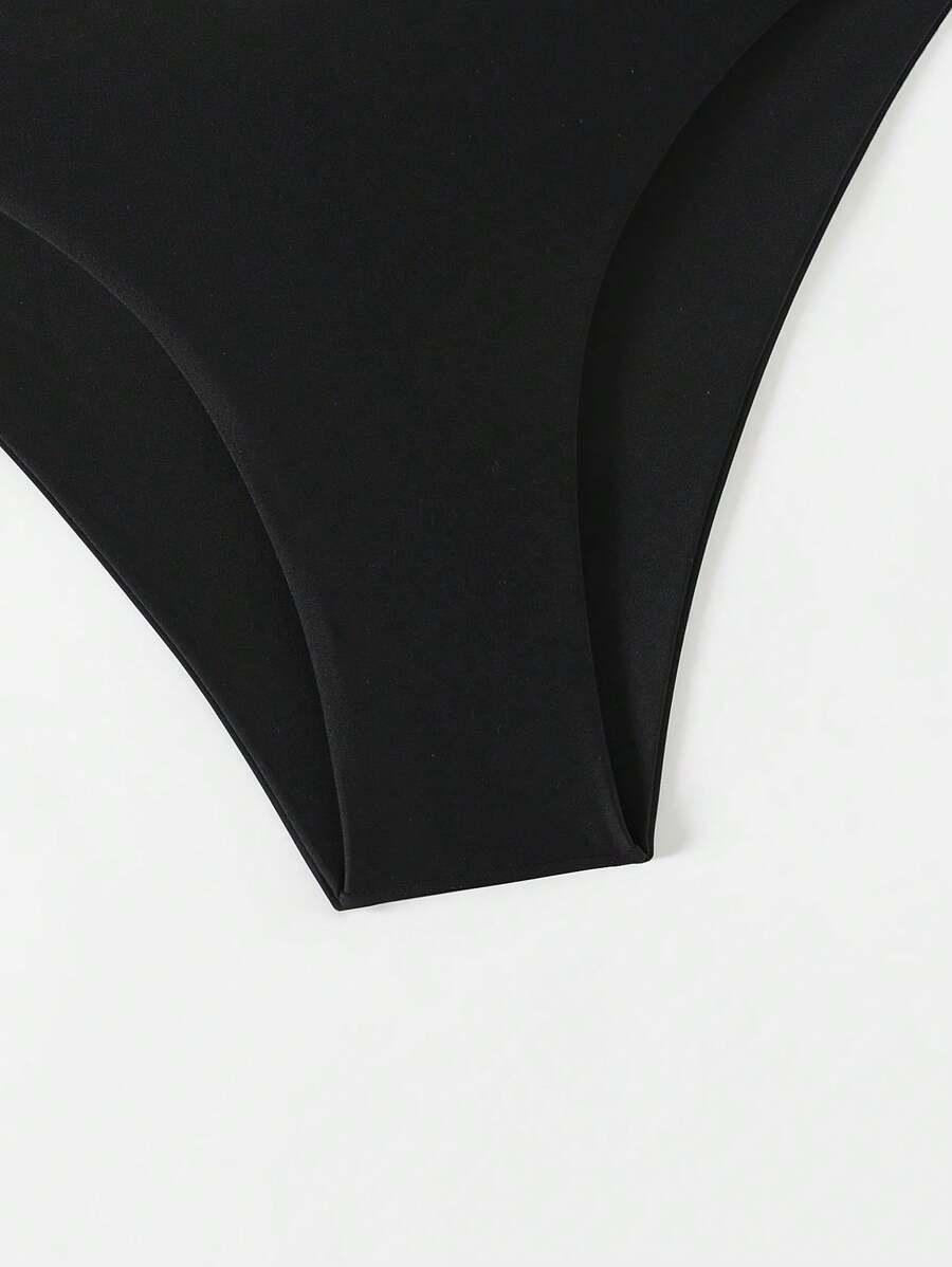 czarny dół od bikini