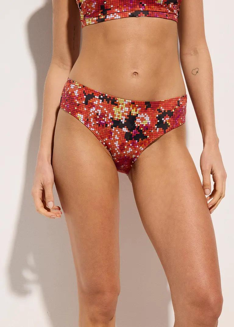 DÓŁ OD BIKINI