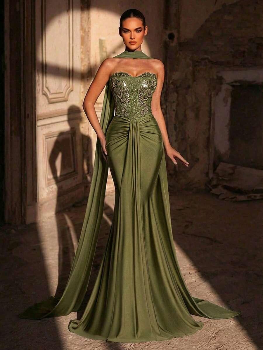 zielona maxi sukienka zdobienie