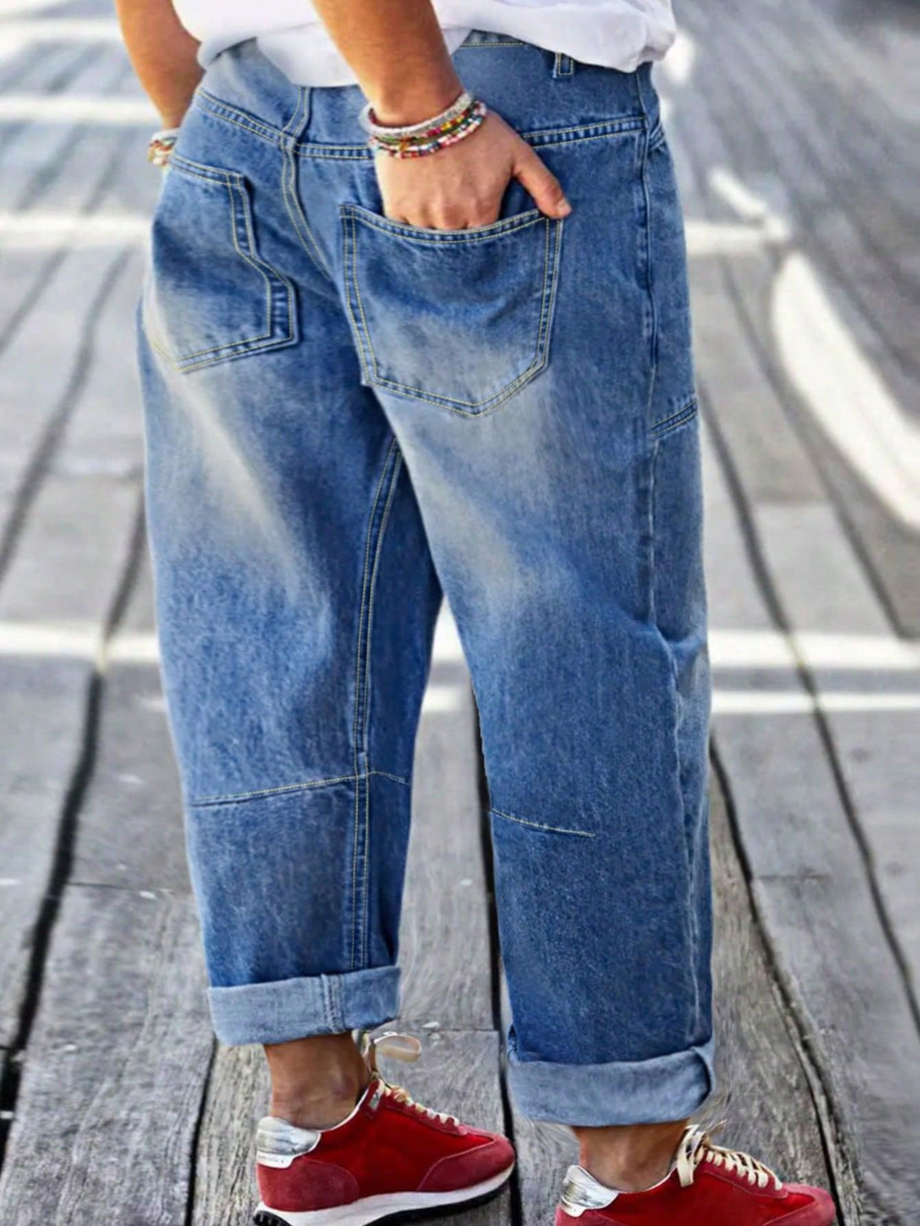 niebieskie jeansy kieszenie 