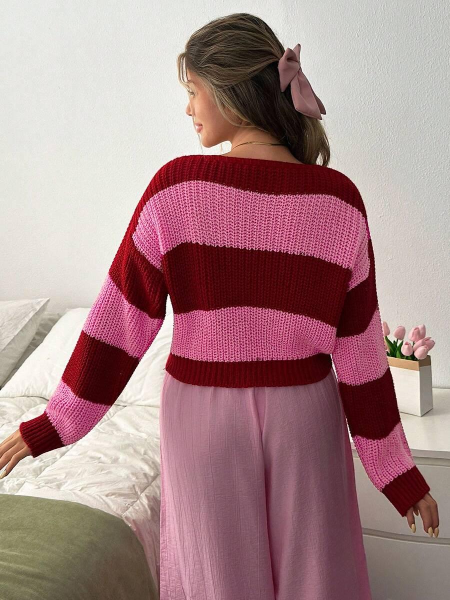 SWETER W PASKI WIĄZANIE