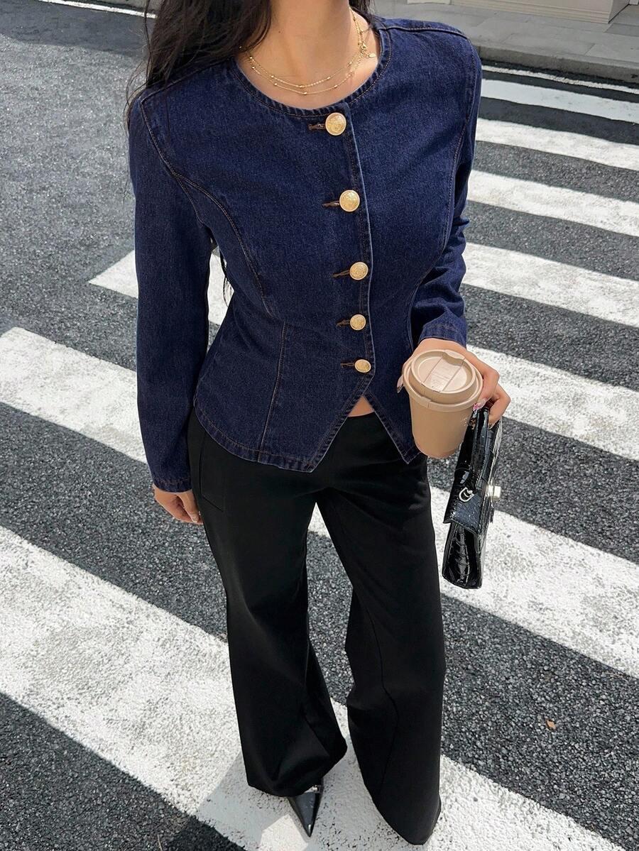 niebieska kurtka jeans 
