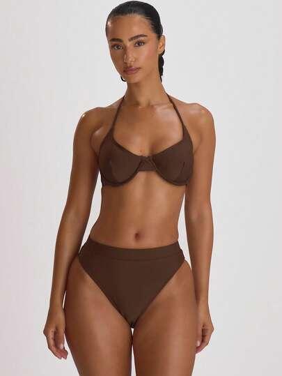 brązowa góra od bikini 