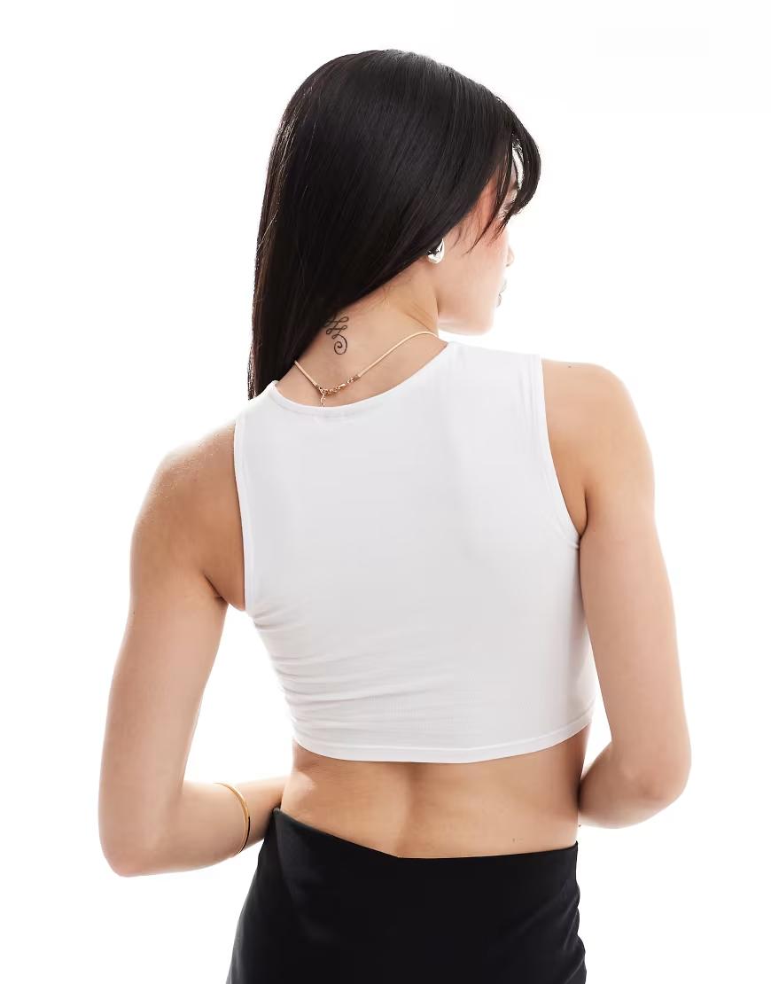 BIAŁY GŁADKI CROP TOP WYCIĘCIE