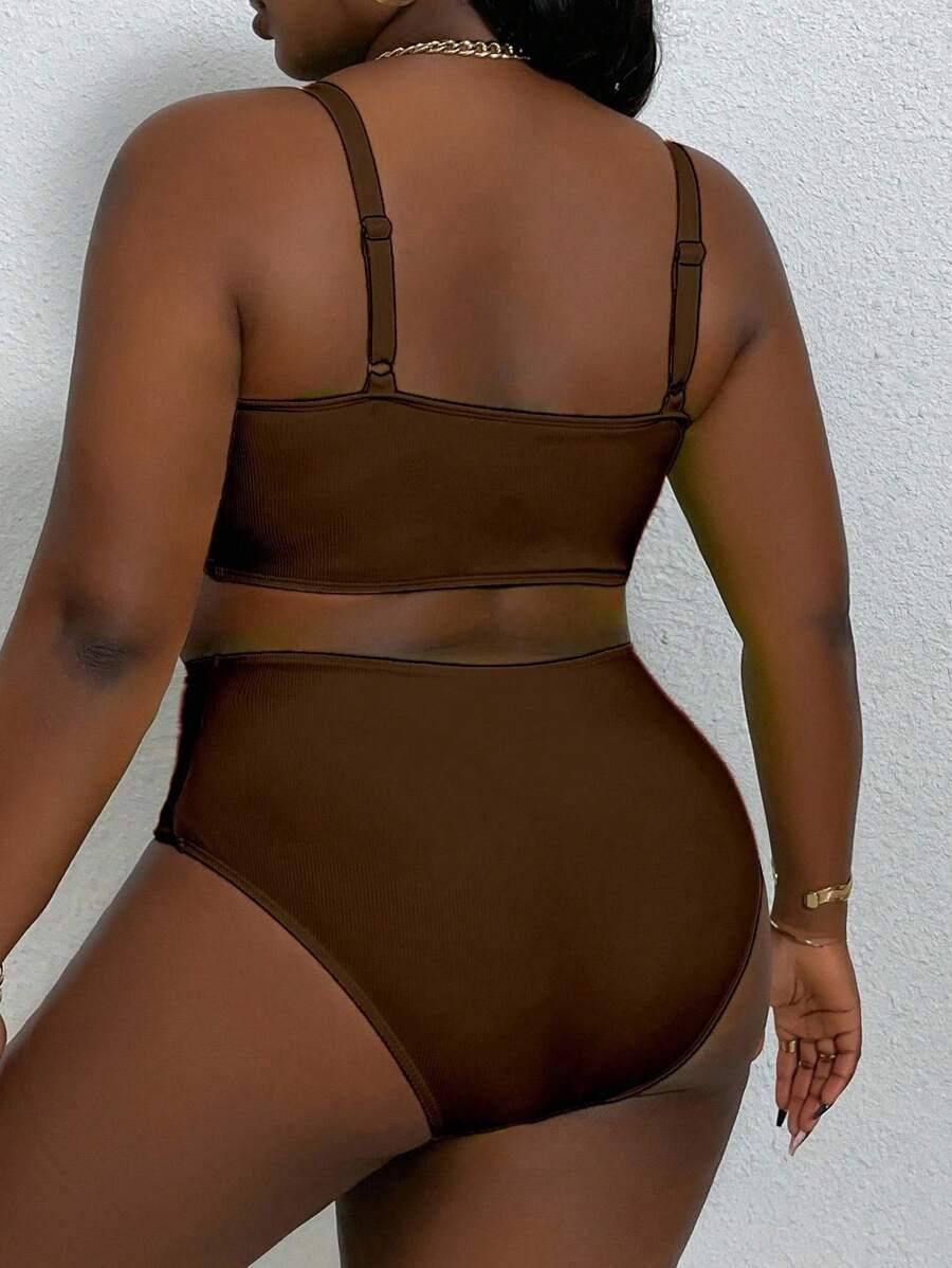 brązowa góra od bikini prążki