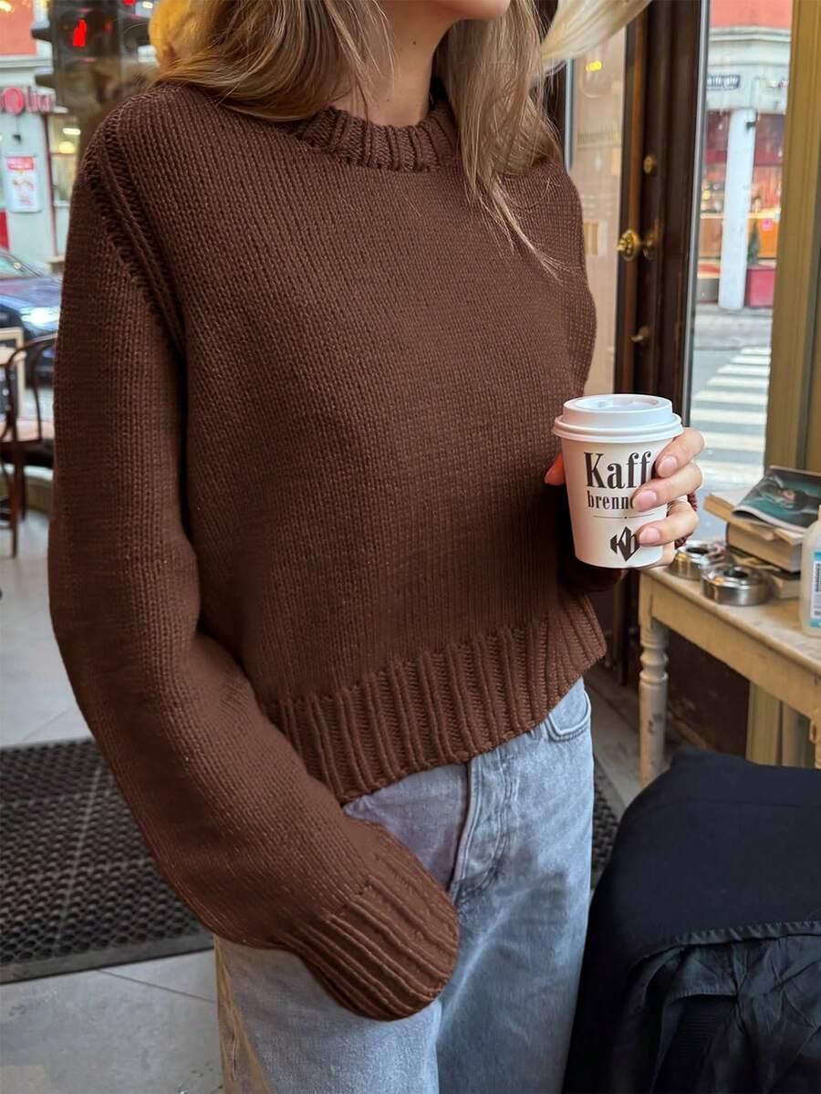 brązowy sweter długi rękaw