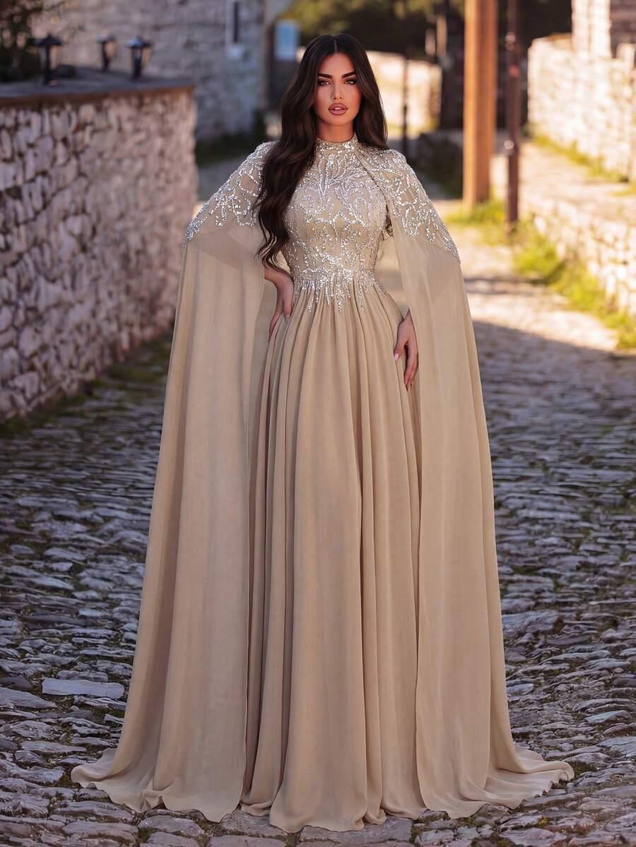 beżowa sukienka maxi zdobienia