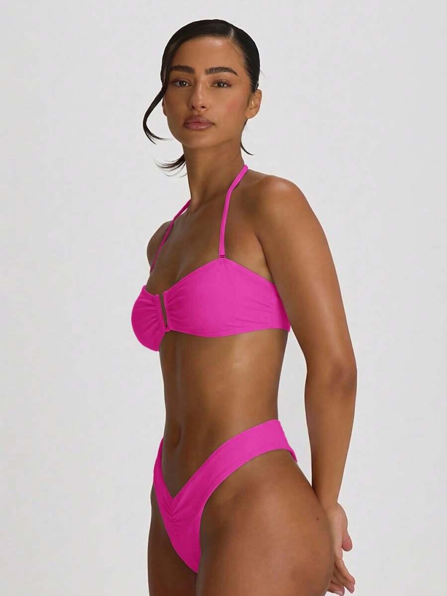 różowy dół od bikini
