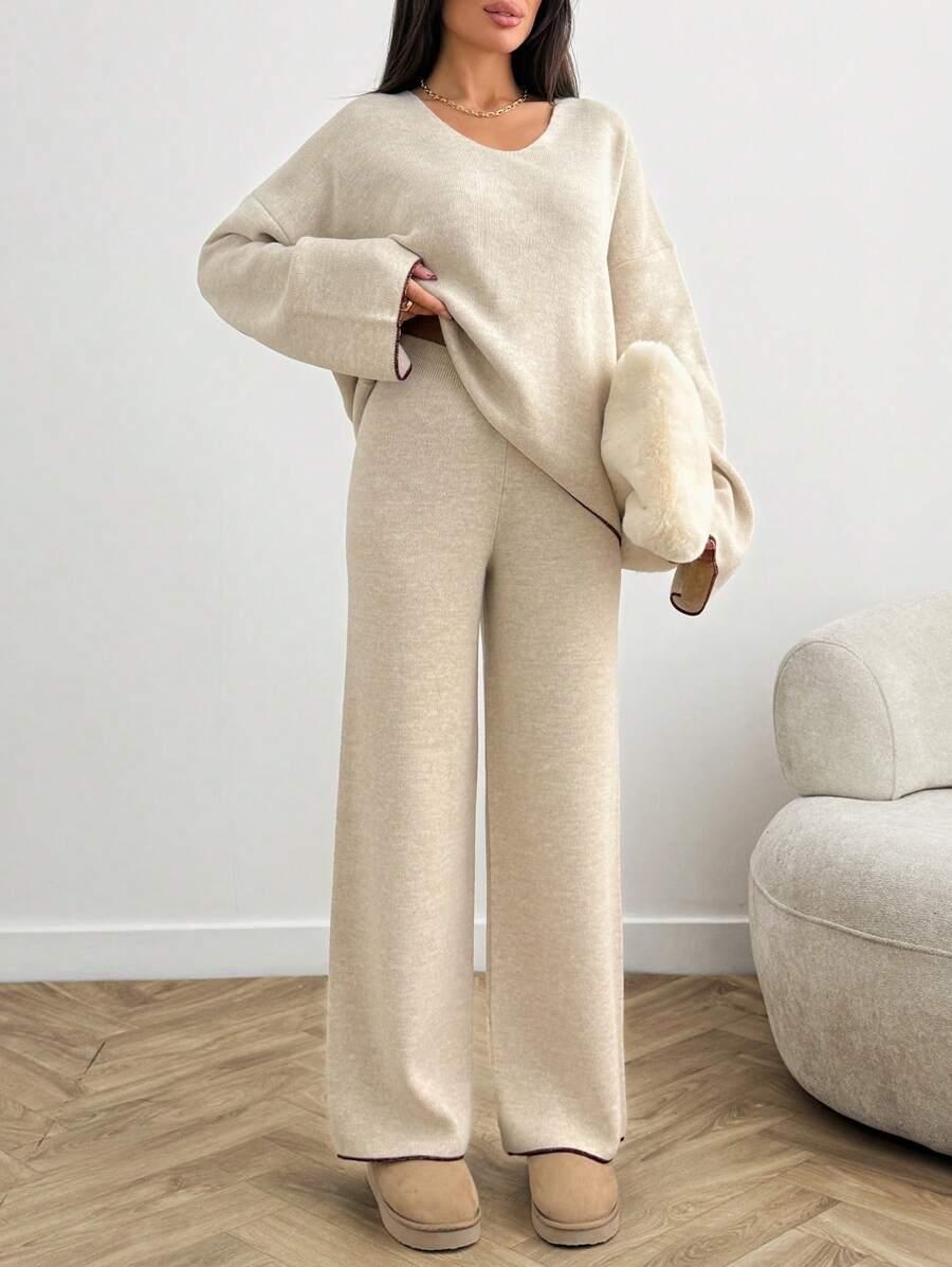 BEŻOWY SWETER Z DŁUGIM RĘKAWEM