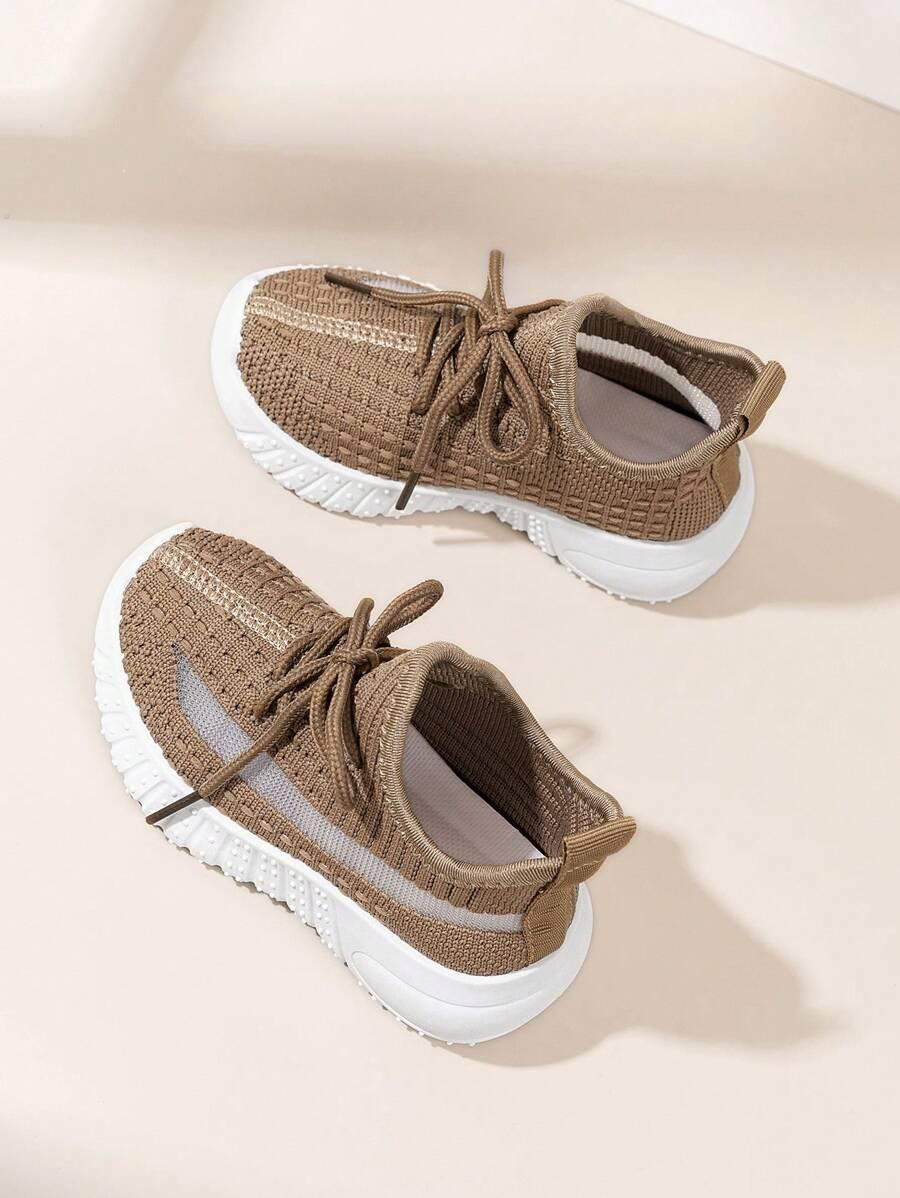 beżowe sznurowane buty sportowe
