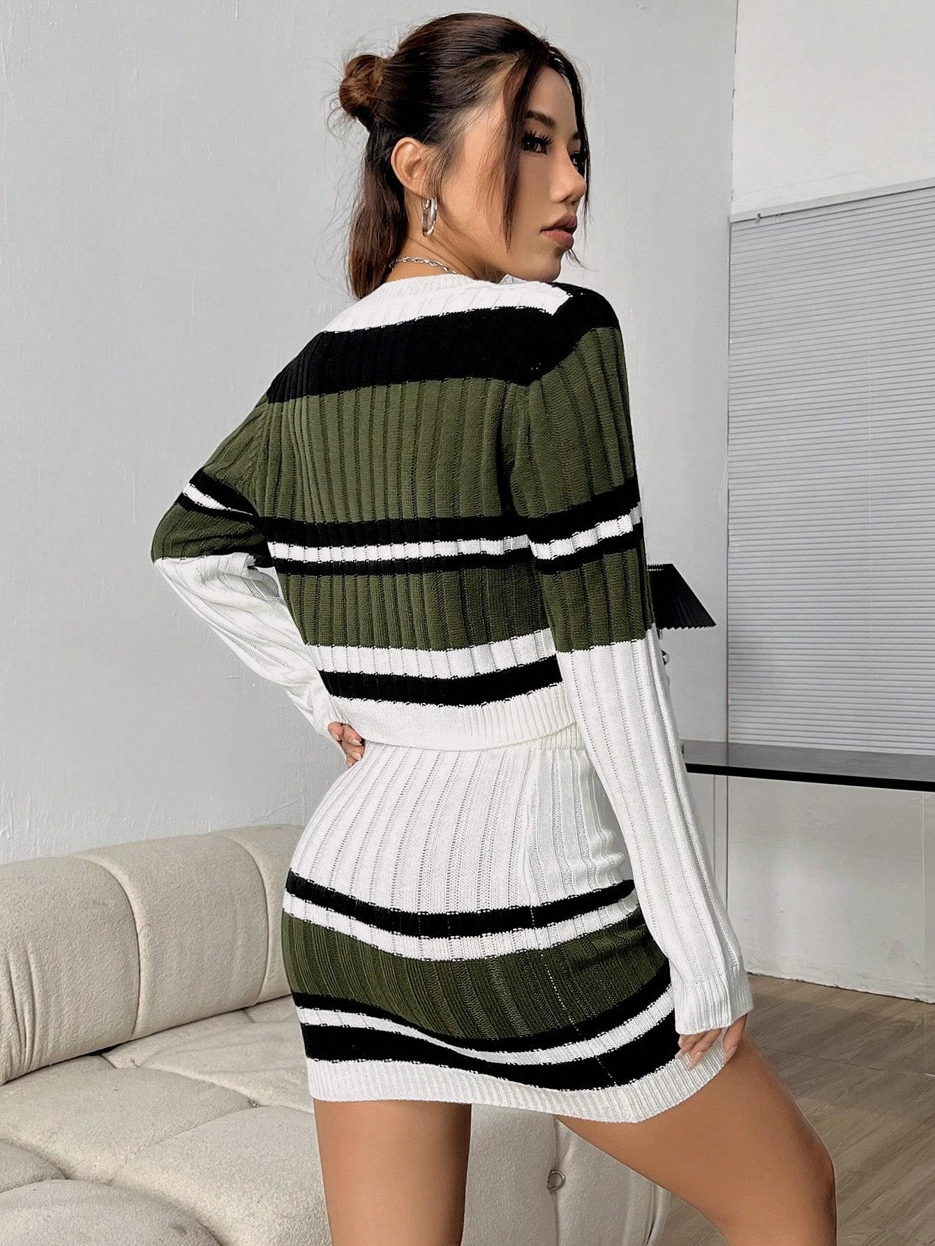 KOMPLET SWETER SPÓDNICA