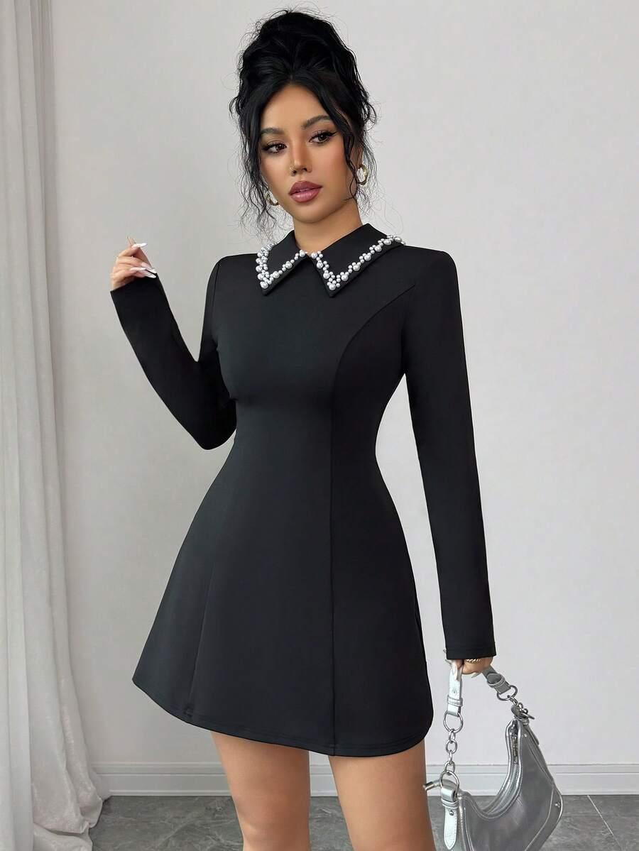 CZARNA MINI SUKIENKA