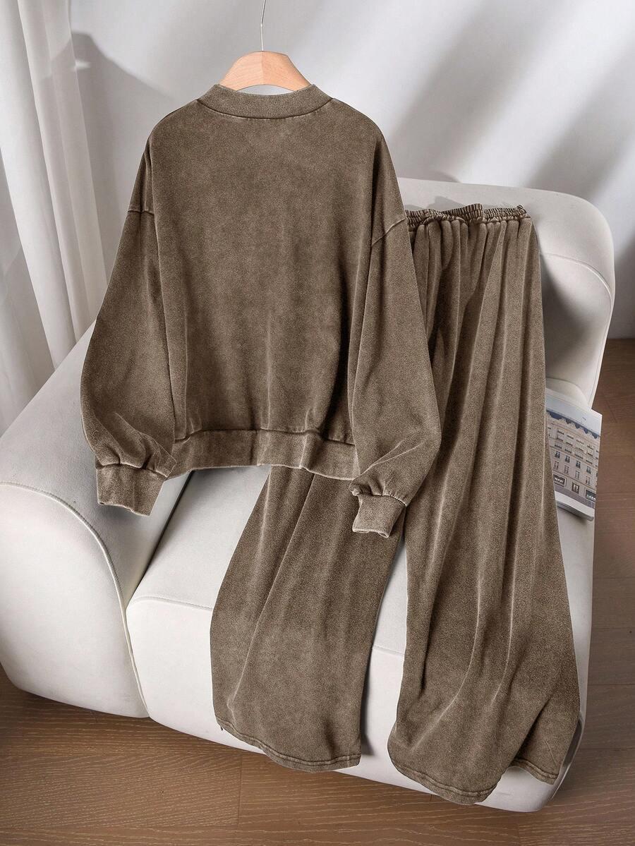 brązowe spodnie bluza komplet