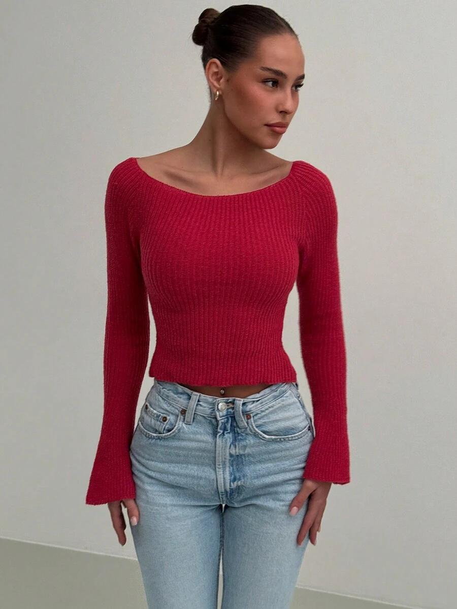 SWETER DAMSKI Z ROZSZERZANYM RĘKAWEM 