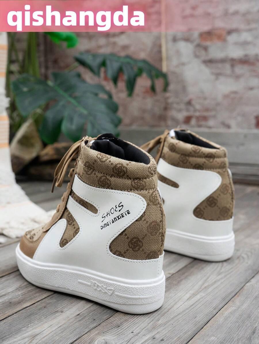SZNUROWANE BUTY NA KOTURNIE