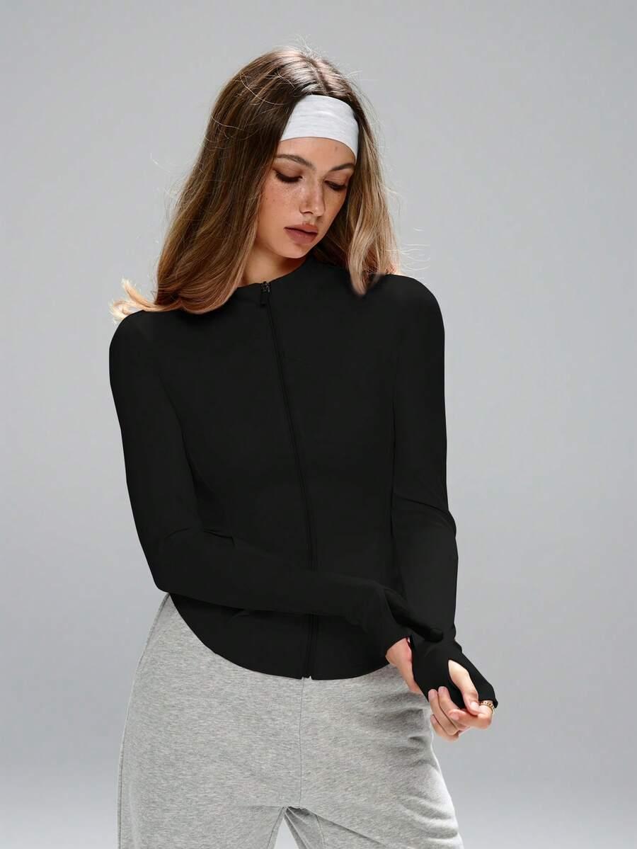 czarna sportowa bluza