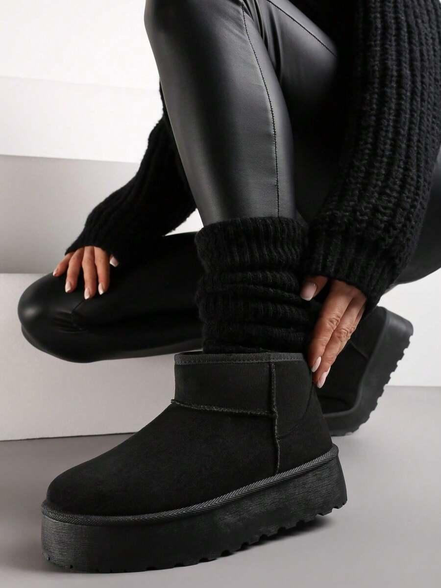 CZARNE OCIEPLANE ŚNIEGOWCE